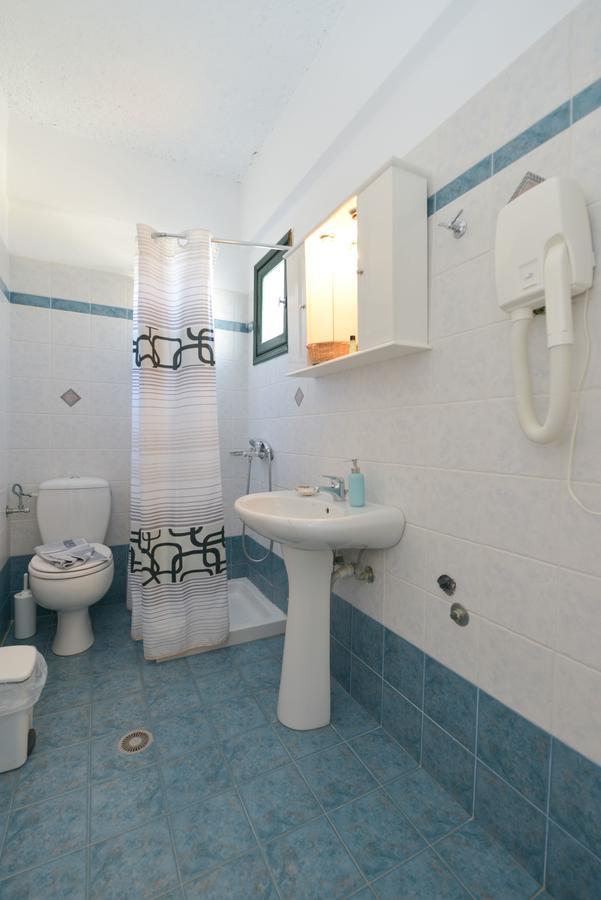 Cyclades Beach Apartments Chrisopigi  Exterior foto