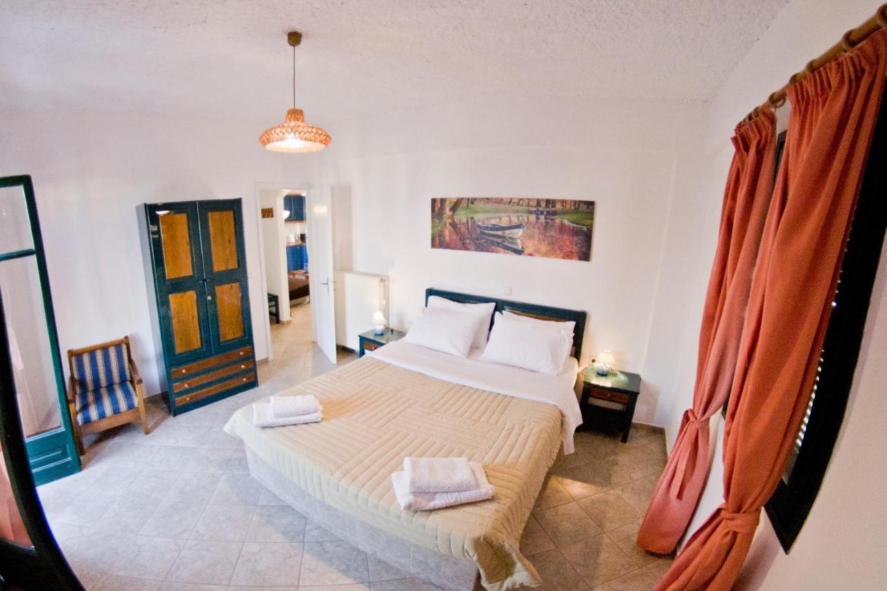 Cyclades Beach Apartments Chrisopigi  Exterior foto